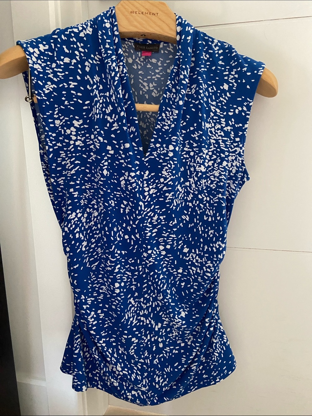 Vince Camuto Royal Blue and White Sleeveless V-Neck Printed Blouse